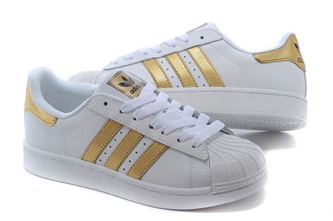 adidas schuhe mit goldenen streifen|Adidas superstar kaufen.